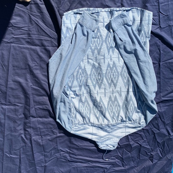 Asos size Medium Shirt - Picture 2 of 4